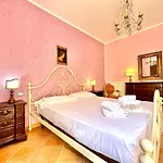 Casa Marzia By Housilia アパート