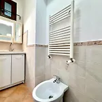 アパート Casa Marzia By Housilia *