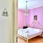 Casa Marzia By Housilia * チェファル
