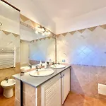 Casa Marzia By Housilia アパート