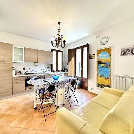 Apartment Casa Marzia By Housilia *
