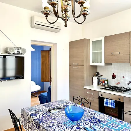 Apartment Casa Marzia By Housilia