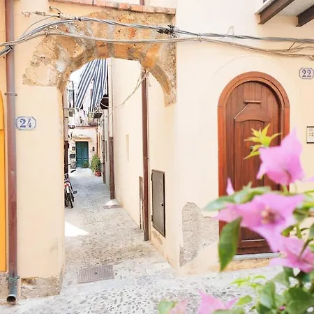 Casa Marzia By Housilia Apartment